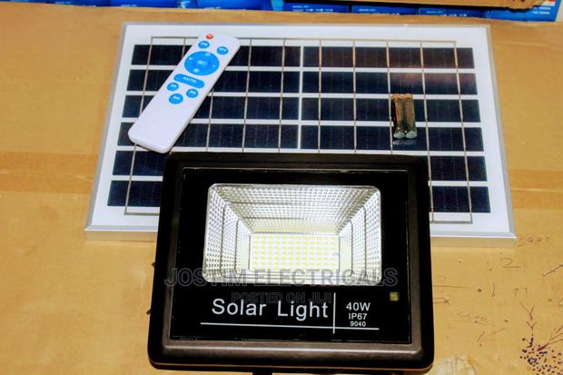 40w Led Solar Floodlight