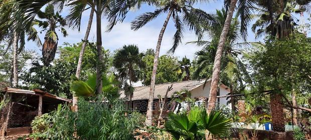 4bdrm Bungalow in Sun N Sand, Kikambala for Sale