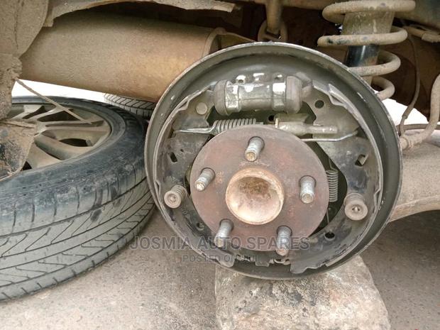 Lining and Wheel Cylinder - thumbnail 5