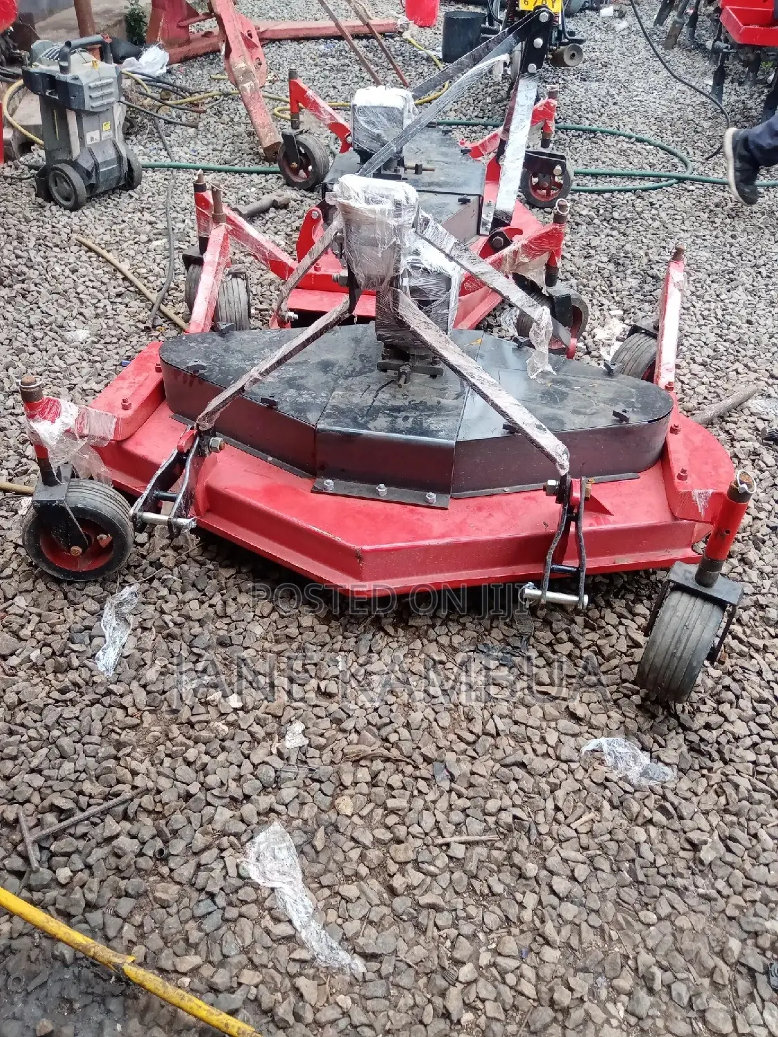 Lawn Mower Machine