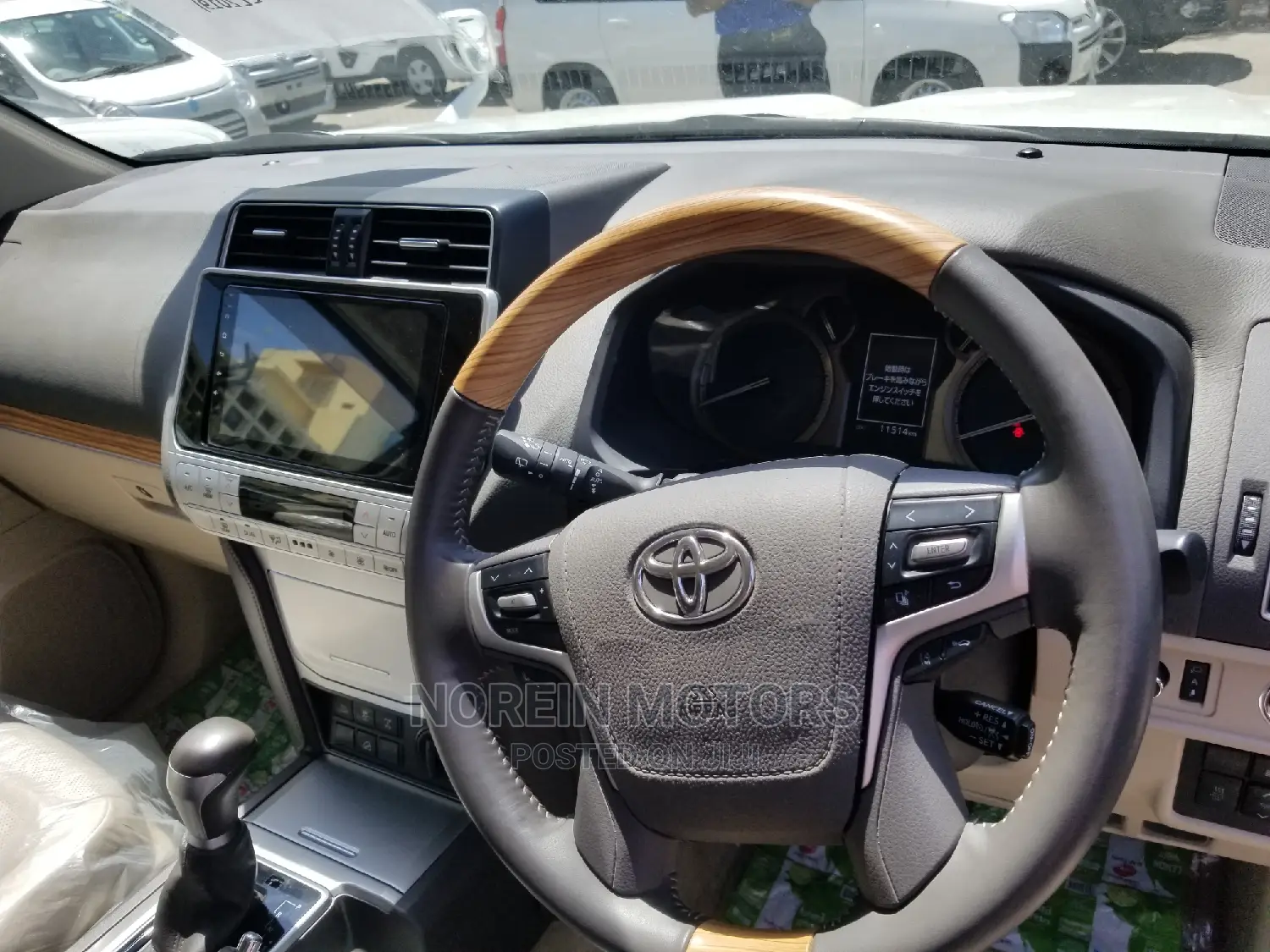 Toyota Land Cruiser Prado 2019 White