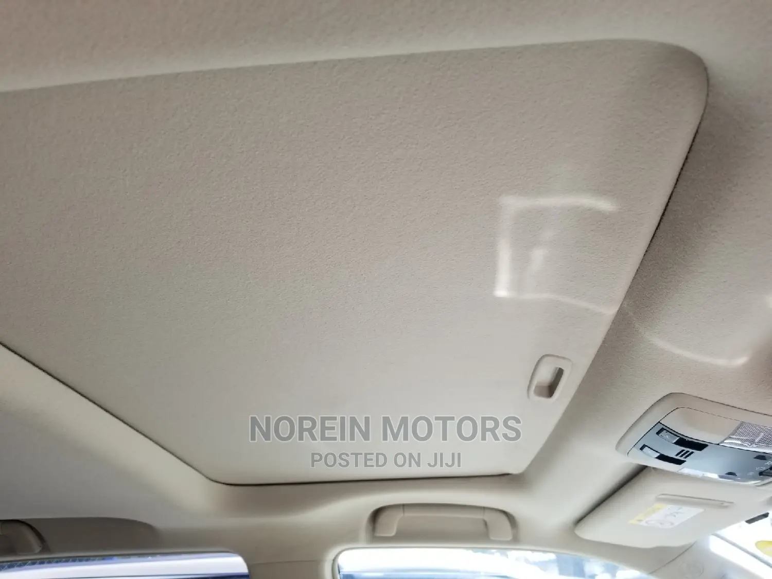 Toyota Land Cruiser Prado 2019 White