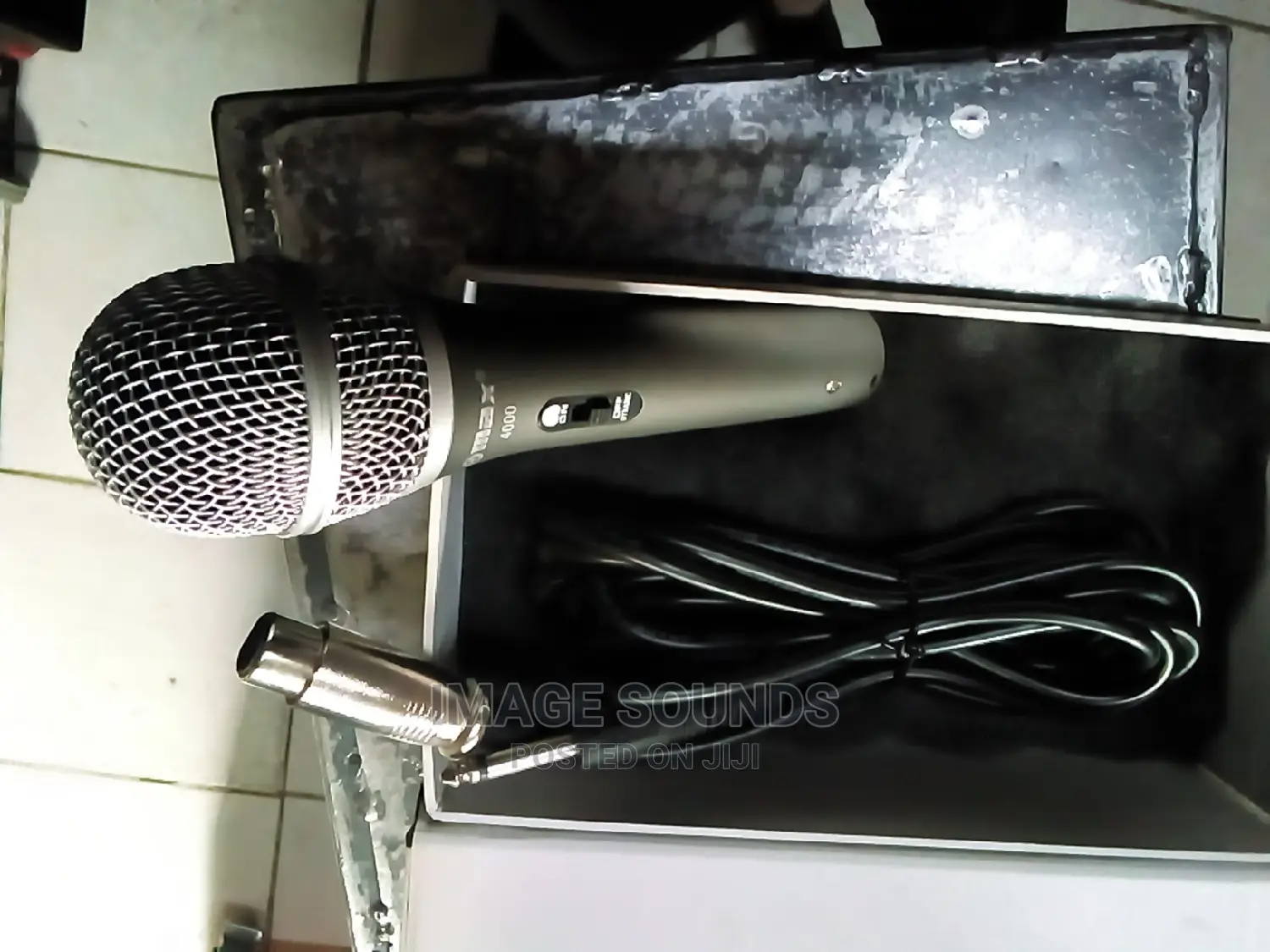 Max Corded Microphone