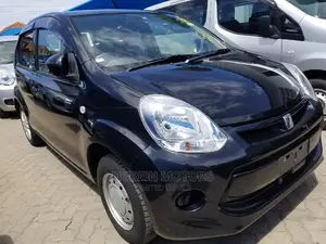 Toyota Passo 2015 Black