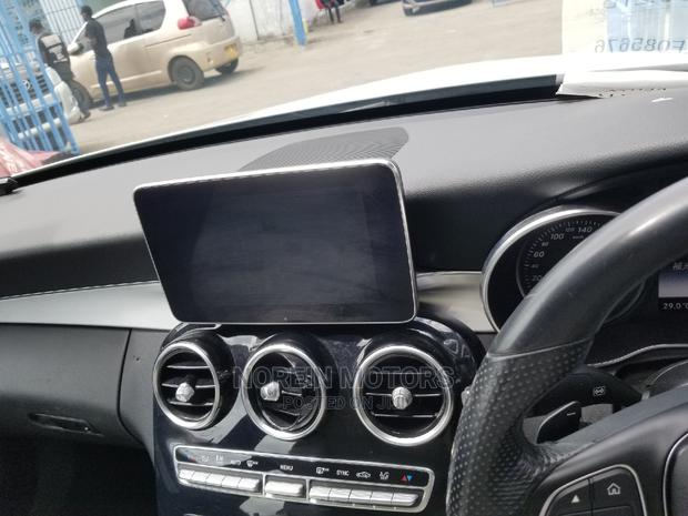 Mercedes-Benz C180 2015 White - thumbnail 11