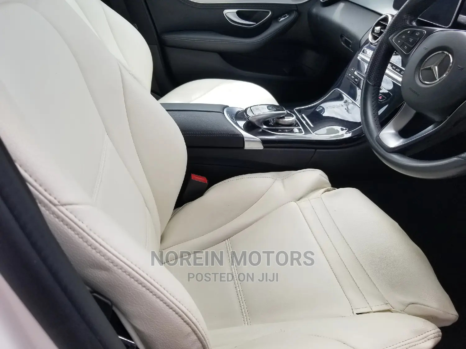 Mercedes-Benz C180 2015 White