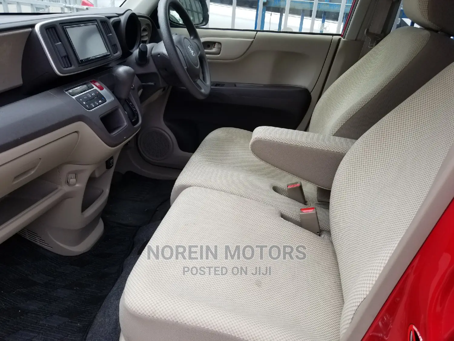 Honda Life 2014 Red