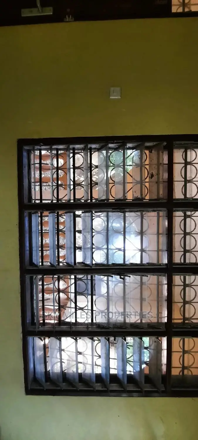 2 Bedrooms Bungalow in Estate Gate, Mtwapa for Sale