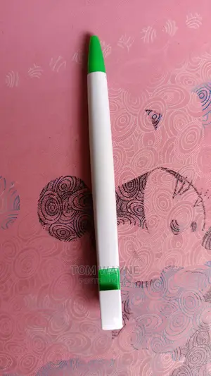 White and Green Brandeable Biro Pens