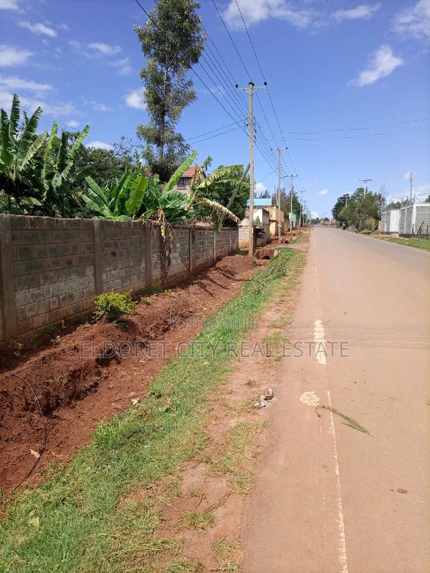 1/8 Plot Annex Touching Feeder Tarmac 200metres Main Tarmac - thumbnail 2