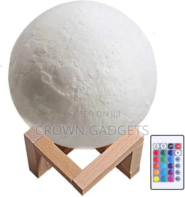 16 Colors 3D Printing Moon Lamp With Remote Control