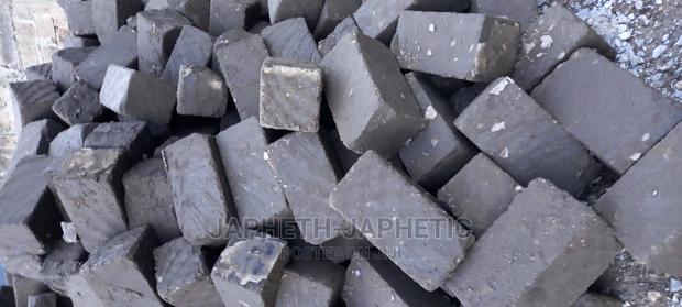 First Grade Machine Cut Stones - thumbnail 3