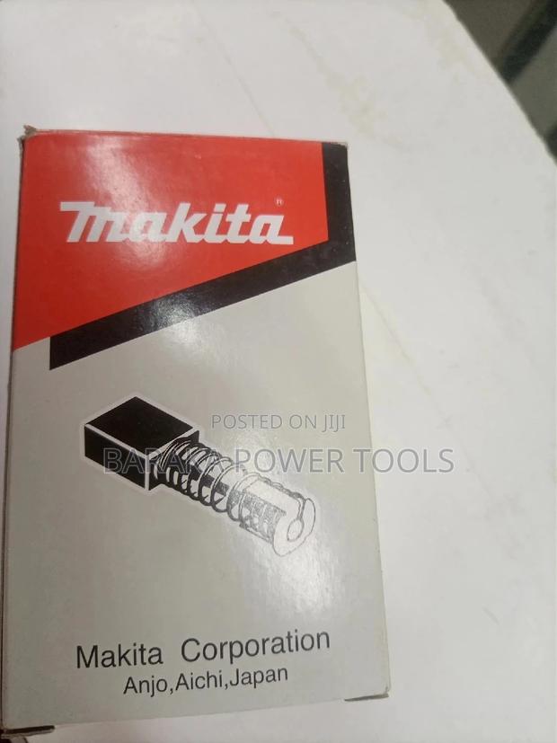 Makita Carbon Brush - main view
