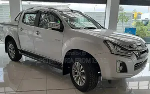 New Isuzu D-MAX 2023 Silver