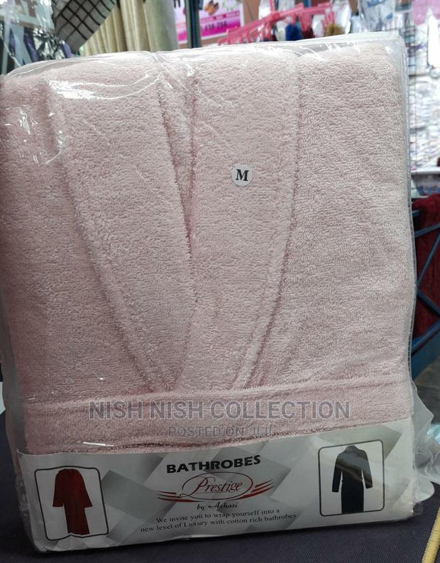 Bath Robes - thumbnail 3