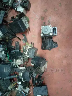 Toyota Auris ABS Pump.