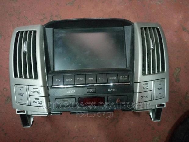 Toyota Harrier 240 a/C Control and Its Screen.