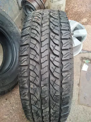 Yokohama Tires Sizes 265/70r16 A/T 112T