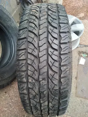 Yokohama Tires Sizes 265/70r16 A/T 112T