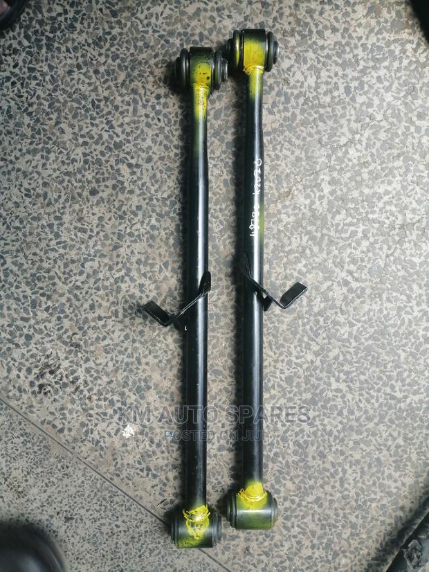 Toyota Rav 4 Rear Control Arm. - thumbnail 3