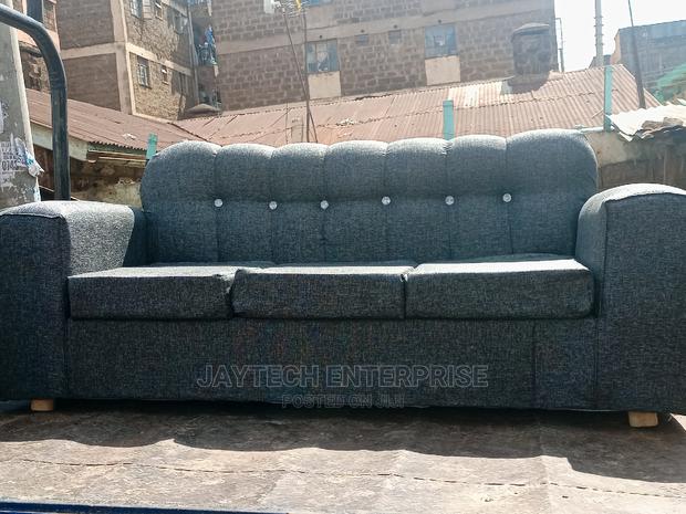 New 3 Seater Sofa - thumbnail 2