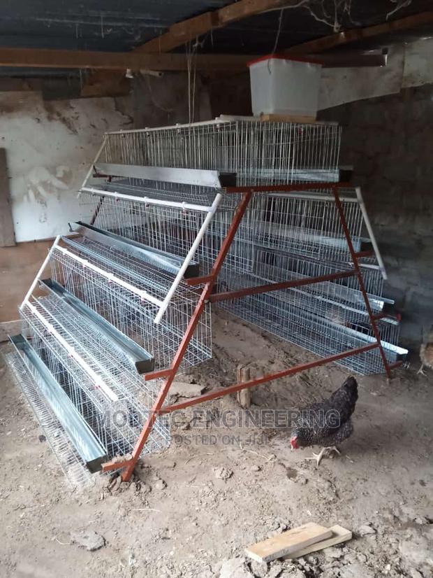 Modtec: Imported Chicken Cage - main view