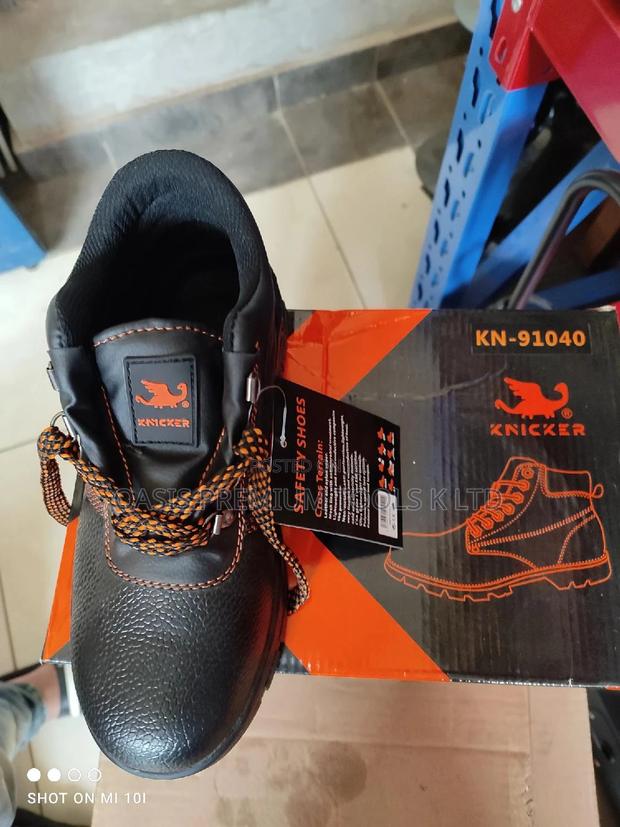 Safety Boots Industrial - main view