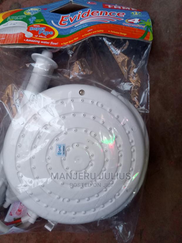 Fame Evidence Shower - thumbnail 3