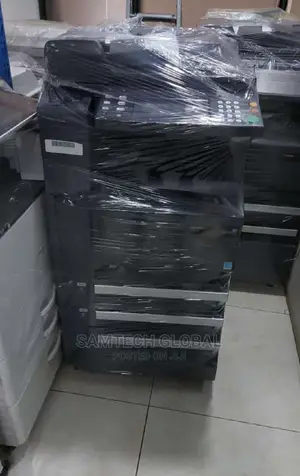 Kyocera 300i Taskalfa