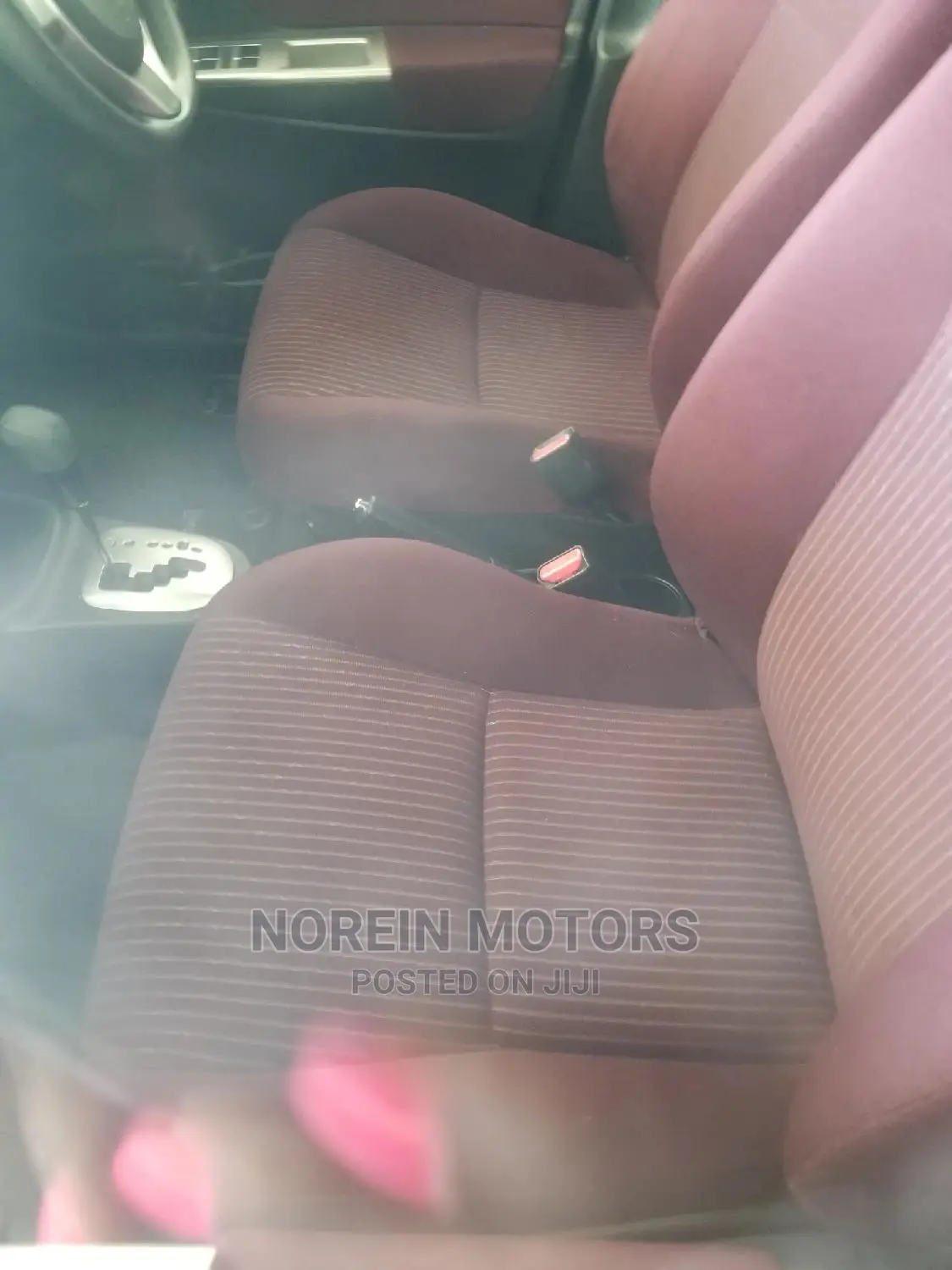 Toyota Vitz 2015 Red