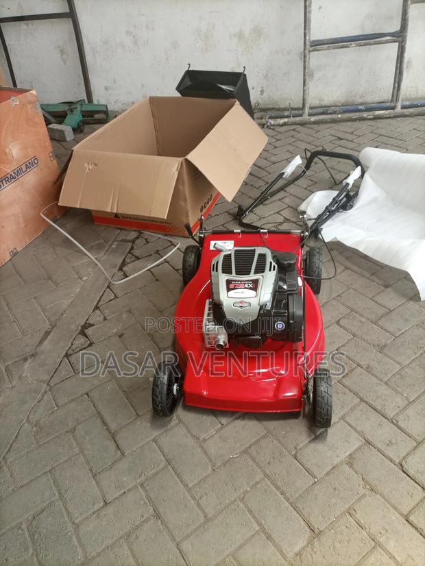 Briggs and Stratton Lawn Mower 5hp - thumbnail 8