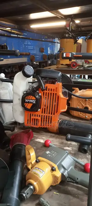 Earth Auger Machine