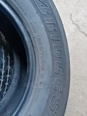 255/70r15 Bridgestone Tyre