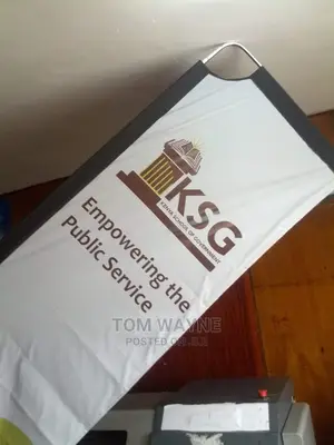 Telescopic Banner With Stand