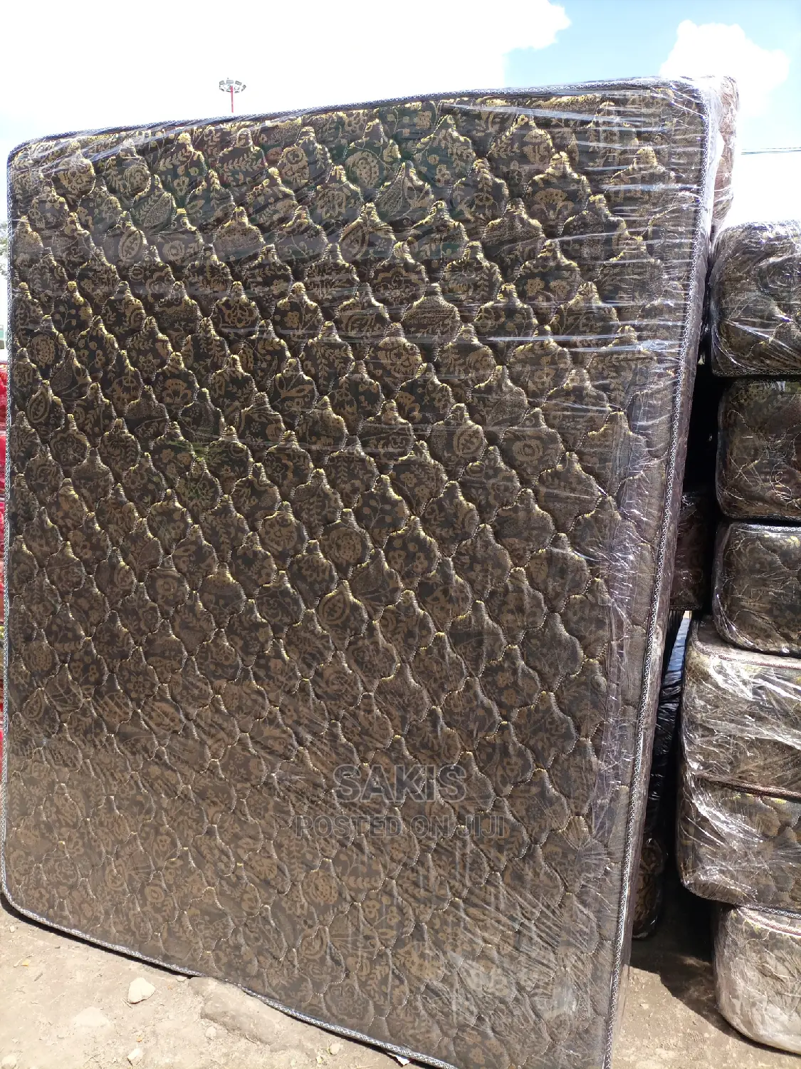 Super Heavy Duty Quilted Mattresses 6 by 6, 10inch Thick