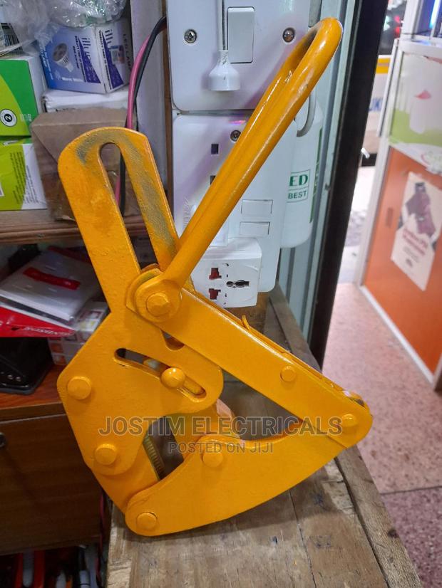 240 -300mm Camalong