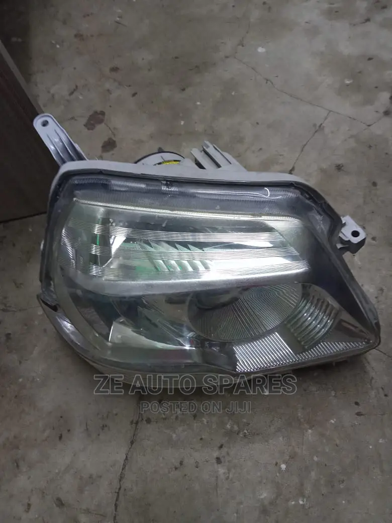Headlight for Sienta RHS 2012