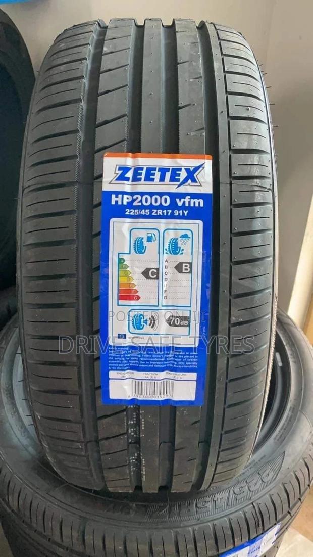 245/45 R17 Zeetex Tyre Made in Indonesia Nylon