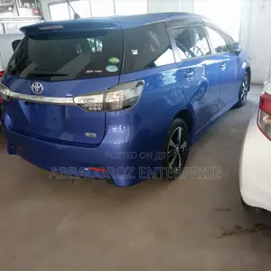 Toyota Wish 2015 Blue
