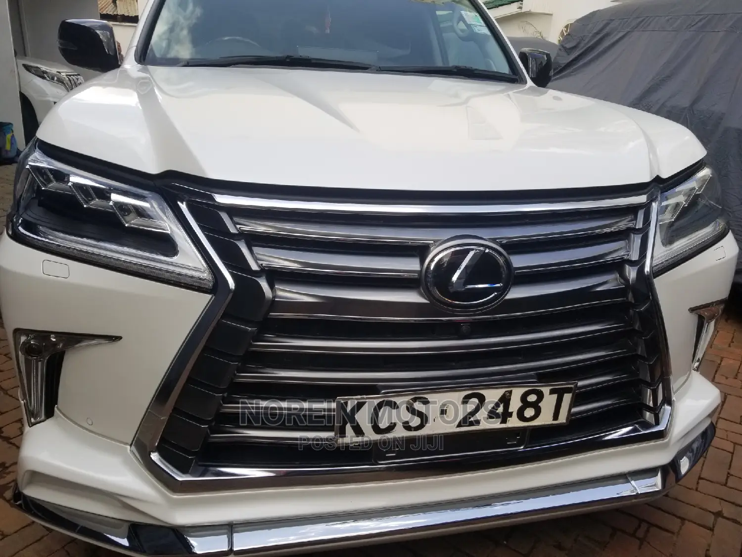 Toyota Land Cruiser Prado 2015 White