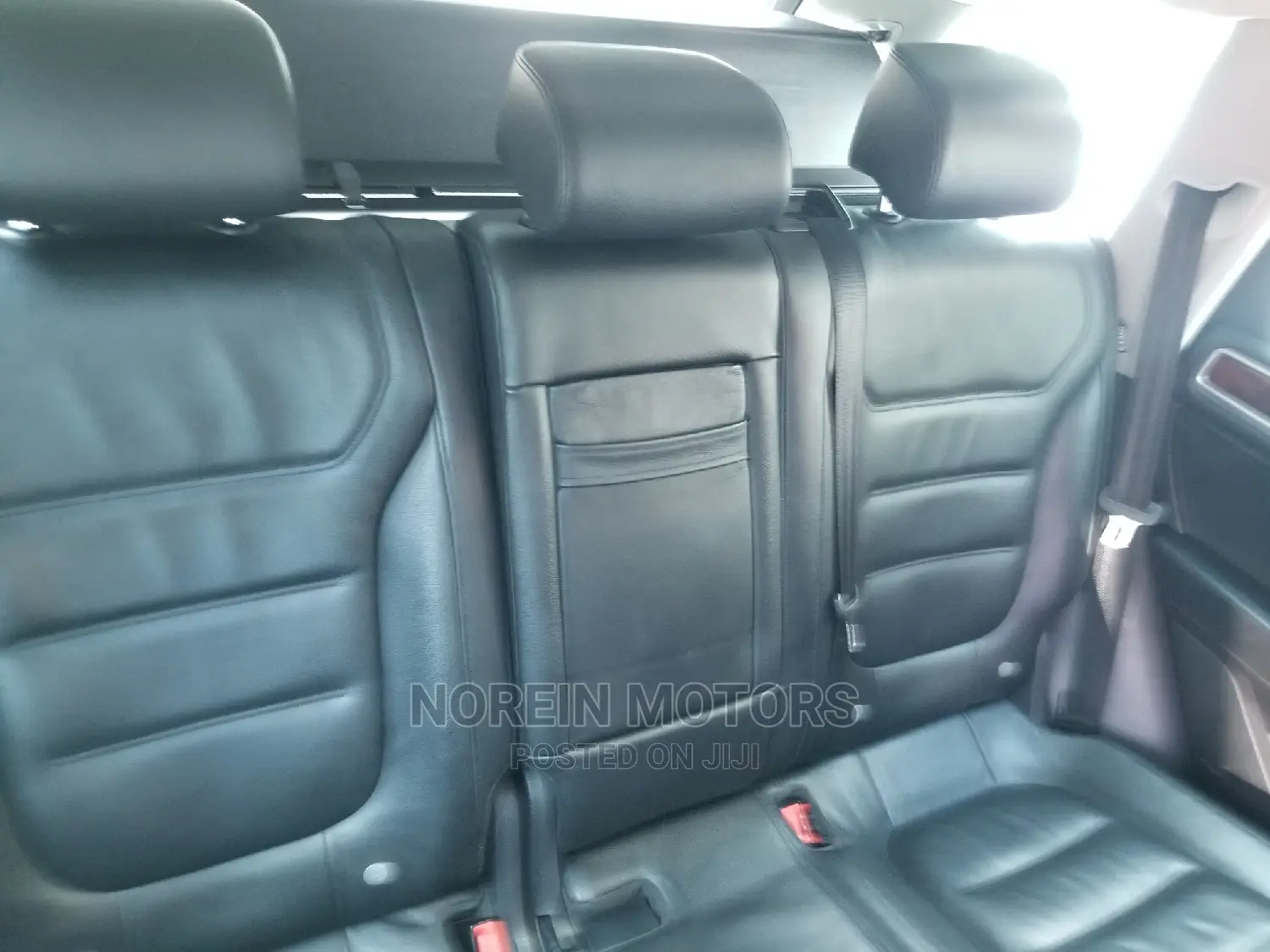 Volkswagen Touareg 2014 Black