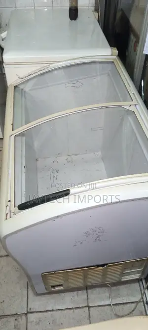 Ex Uk Chest Freezer