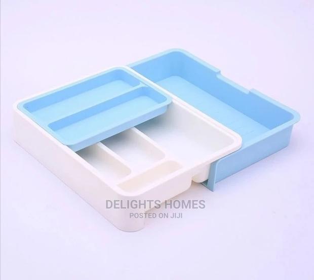 Expandable Cutlery Organizer - thumbnail 2
