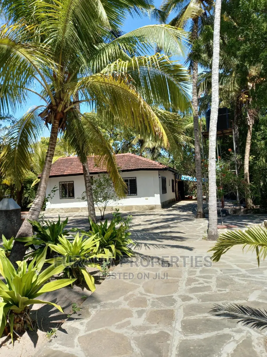 3 Bedrooms Bungalow for Sale