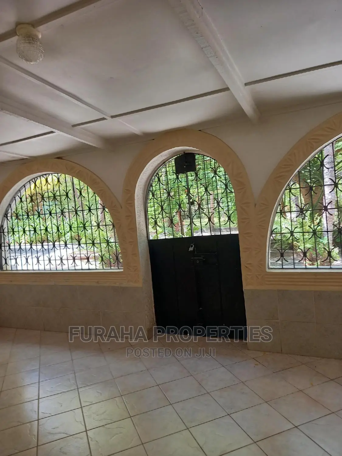 3 Bedrooms Bungalow for Sale