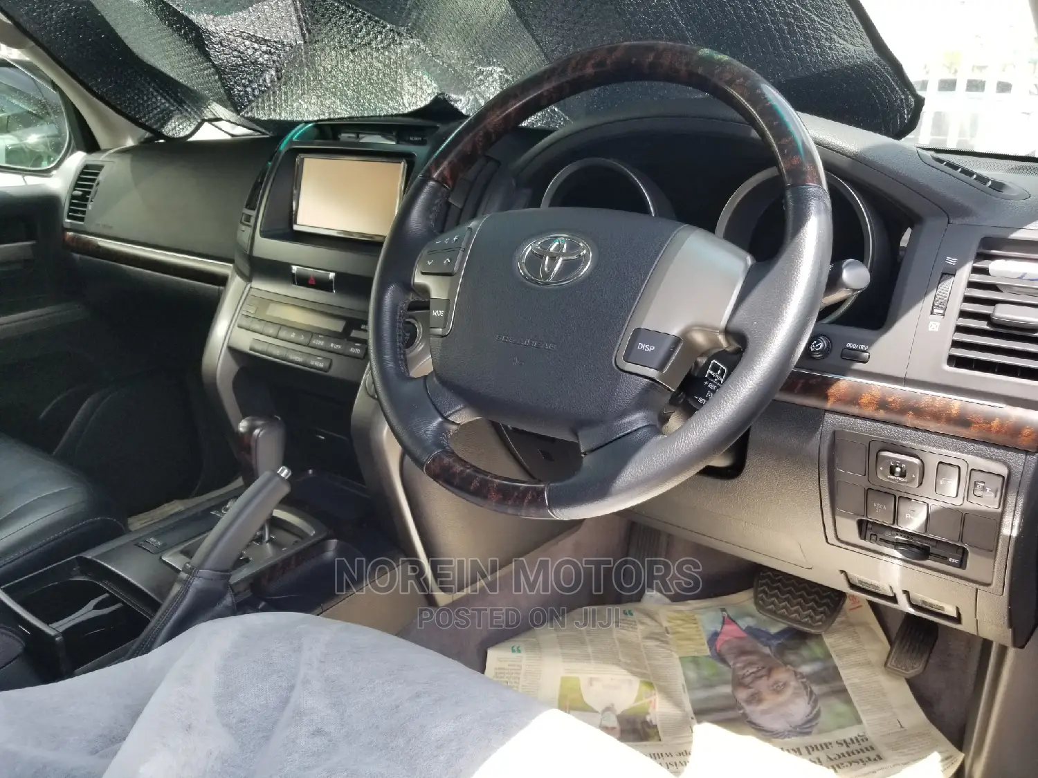 Toyota Land Cruiser 2014