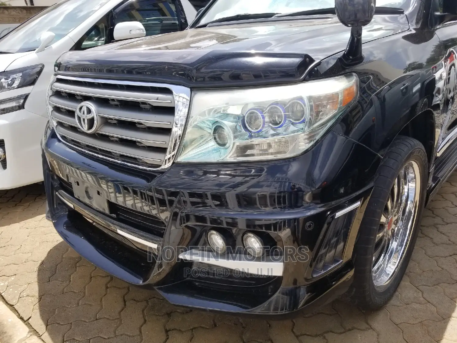 Toyota Land Cruiser 2014