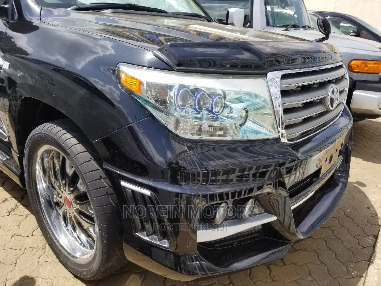 Toyota Land Cruiser 2014
