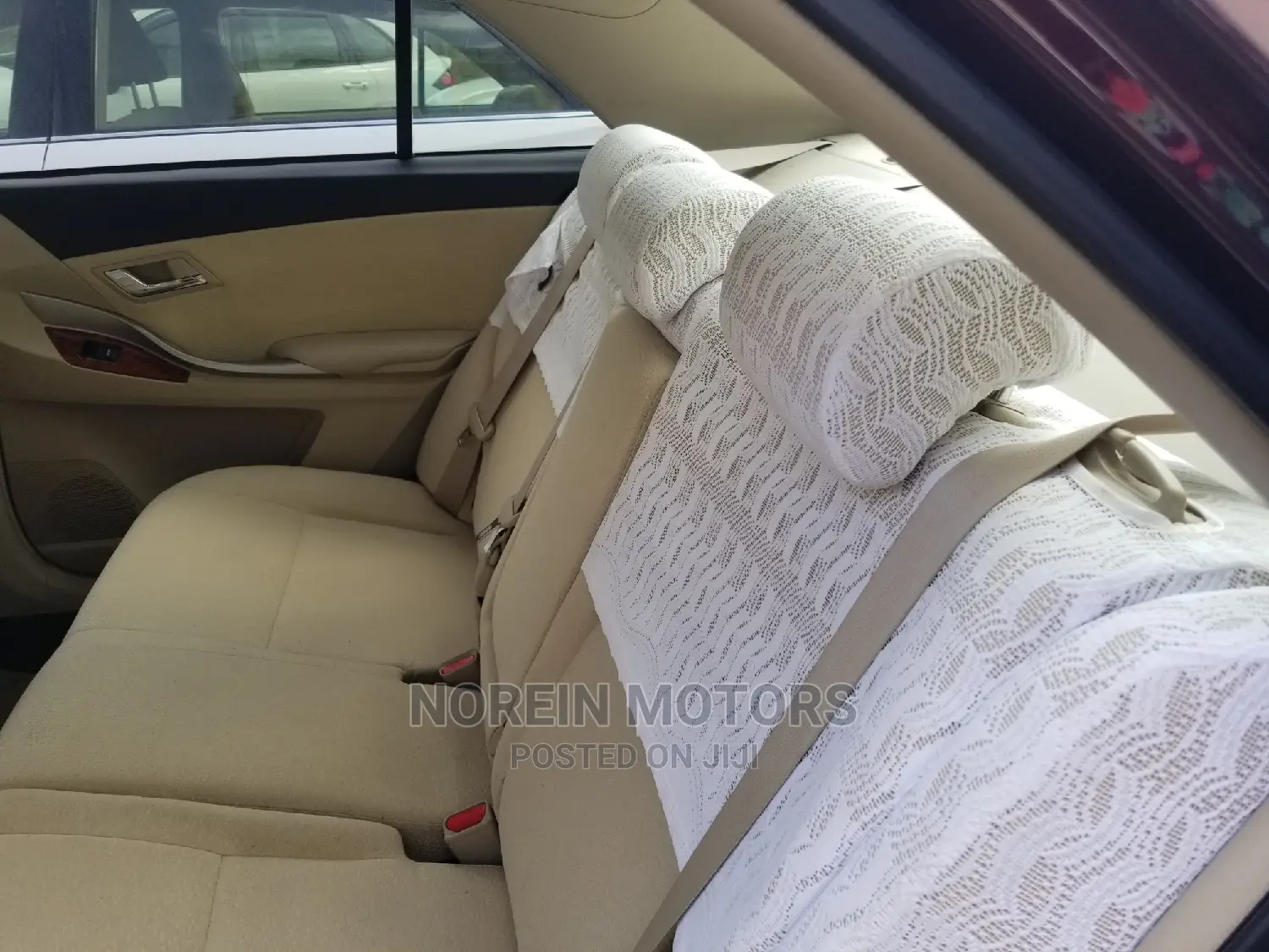 Toyota Premio 2015