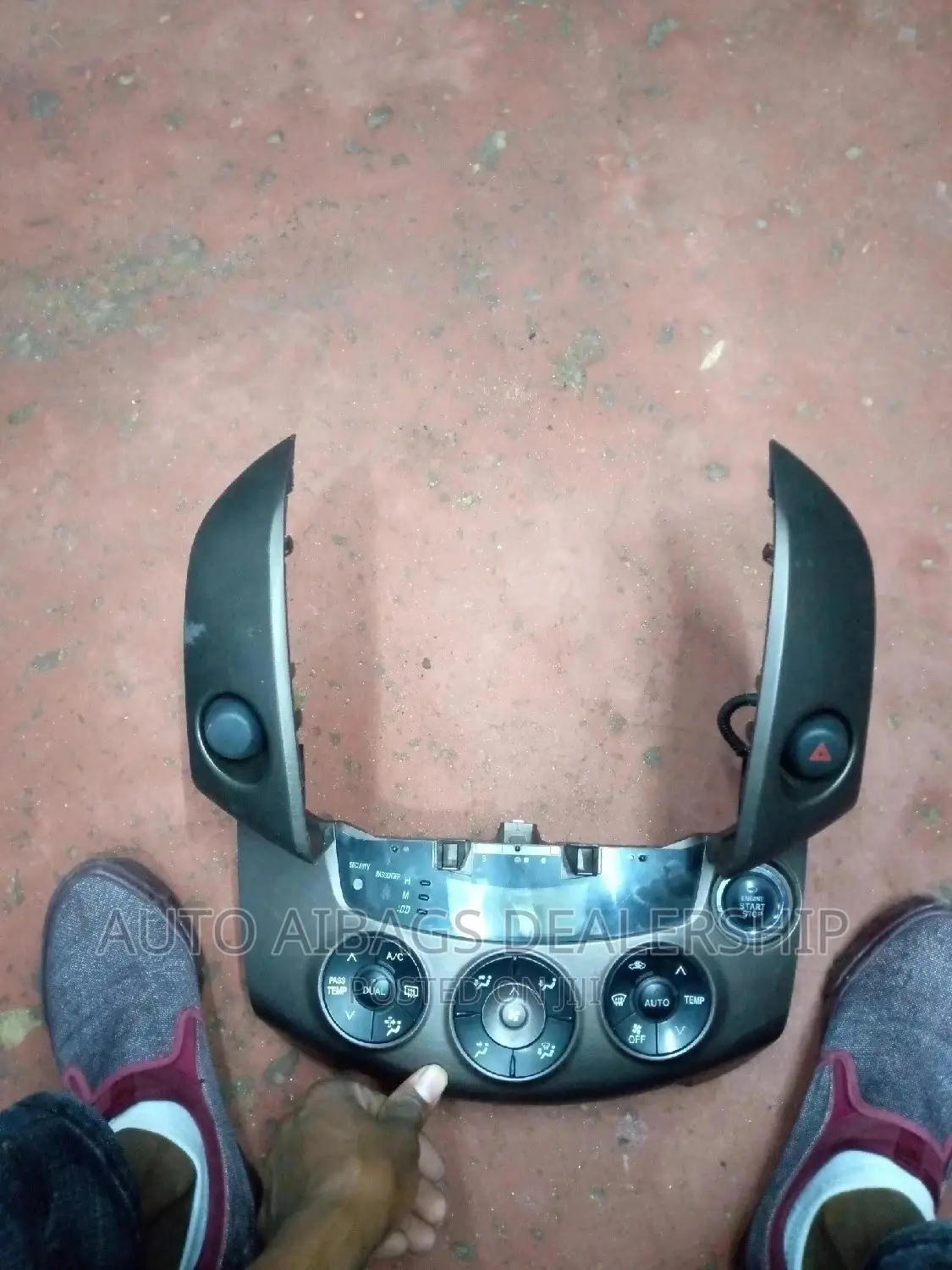 Vanguard/Rave4 A/C Controller.
